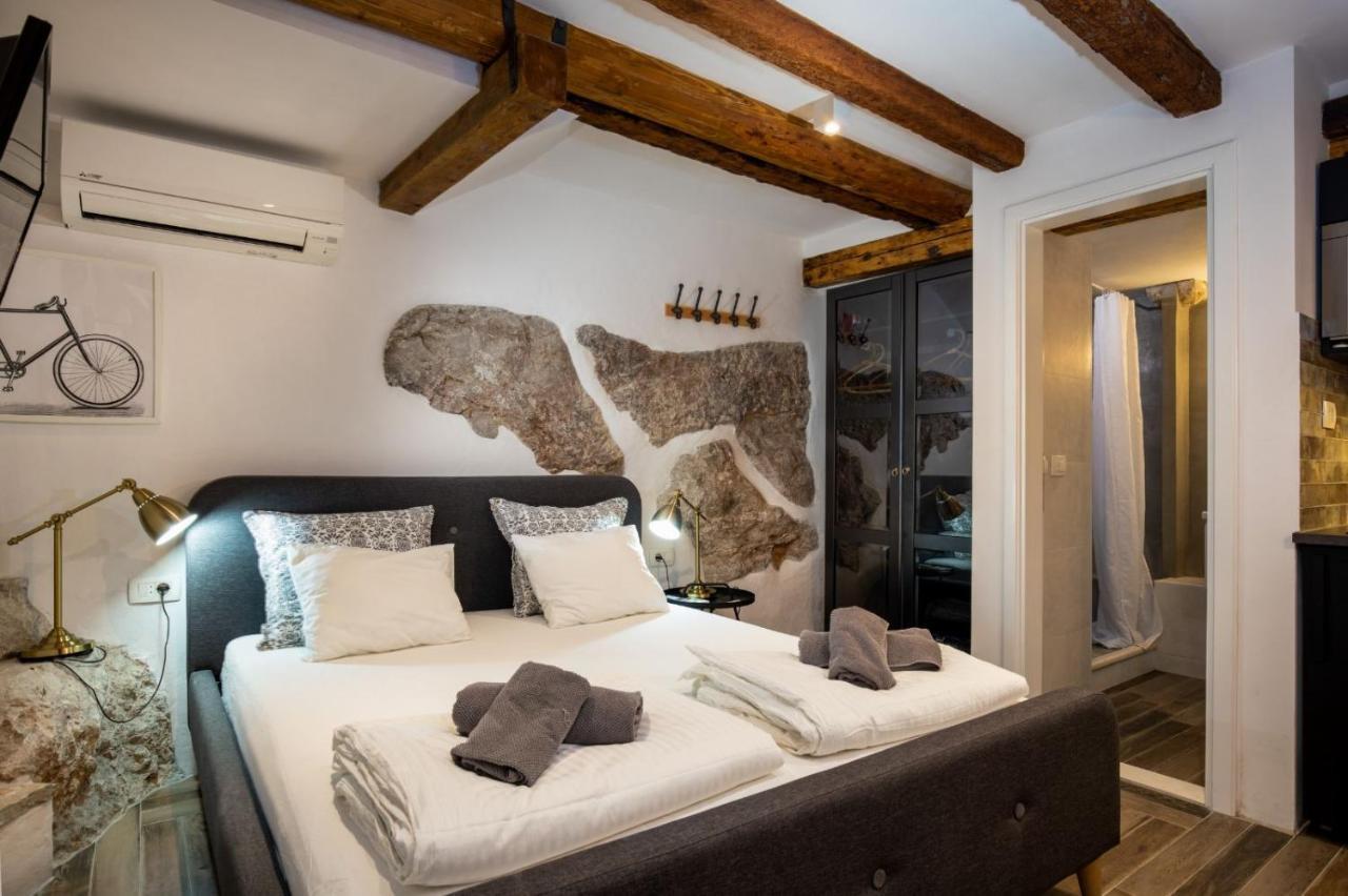 Private Accommodion Linda Studio Dubrovnik Exterior foto