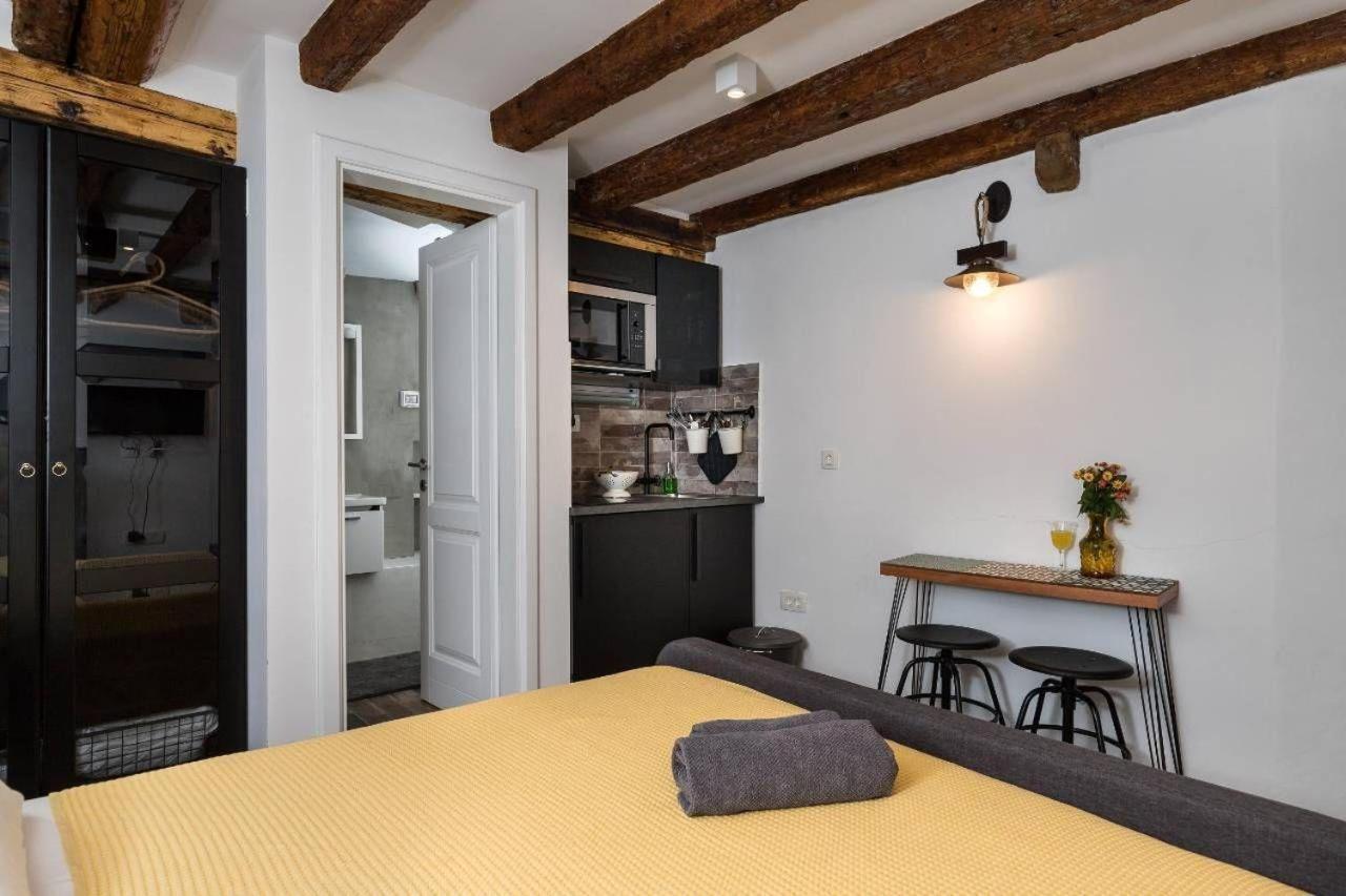 Private Accommodion Linda Studio Dubrovnik Exterior foto